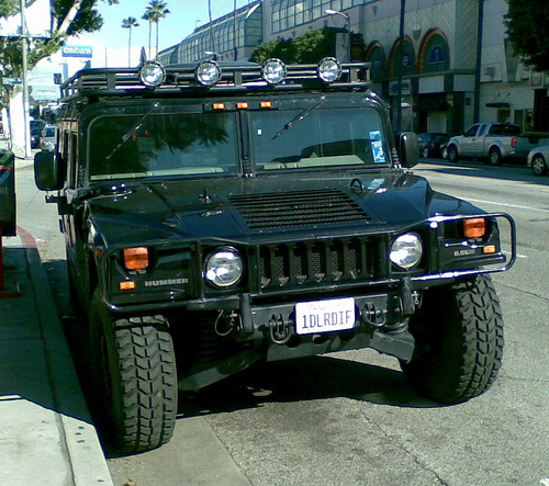 hummer with a fith wheel