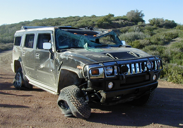 side view of an hummer